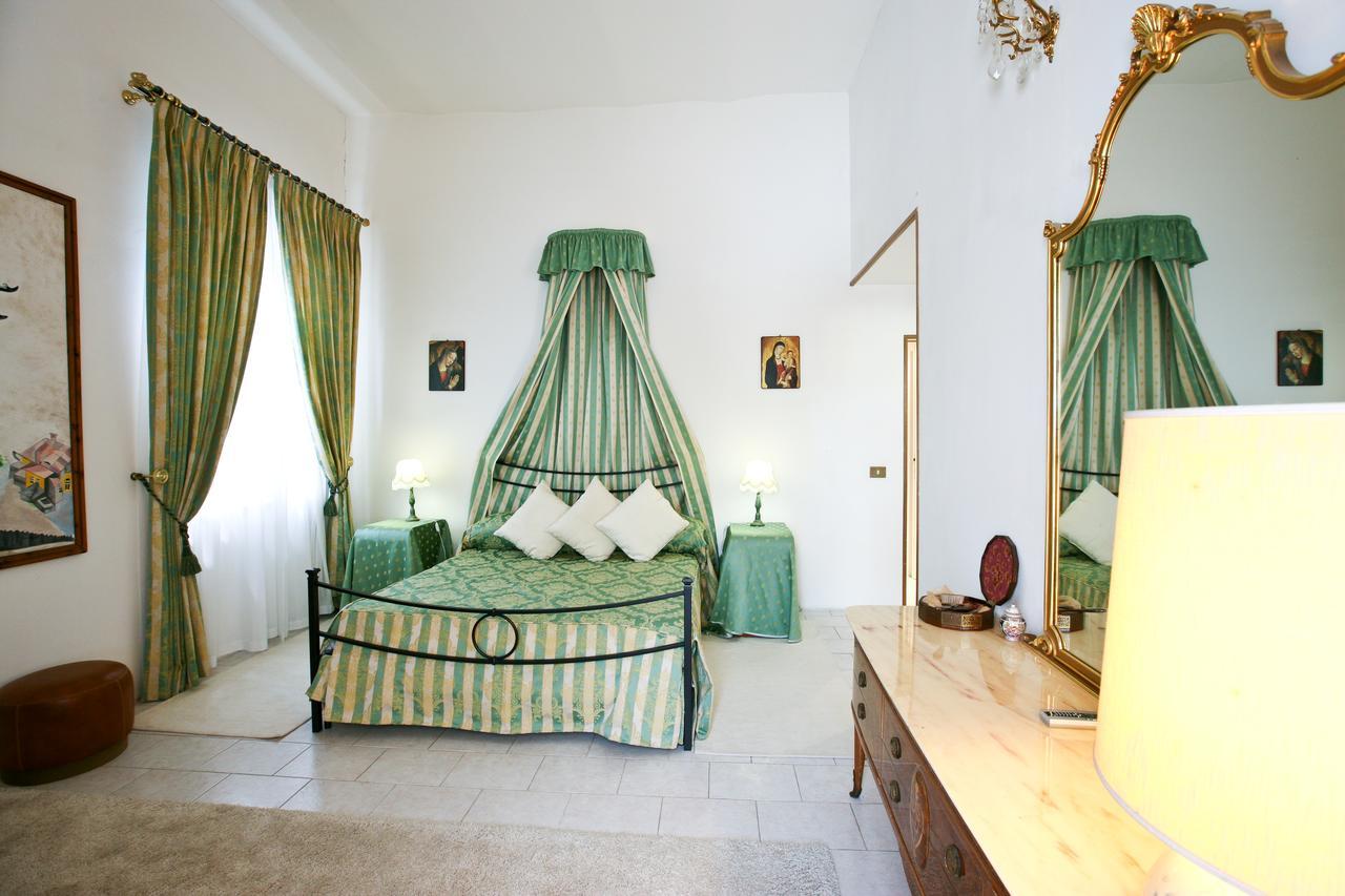 Villa Grant Relais Pomezia Esterno foto